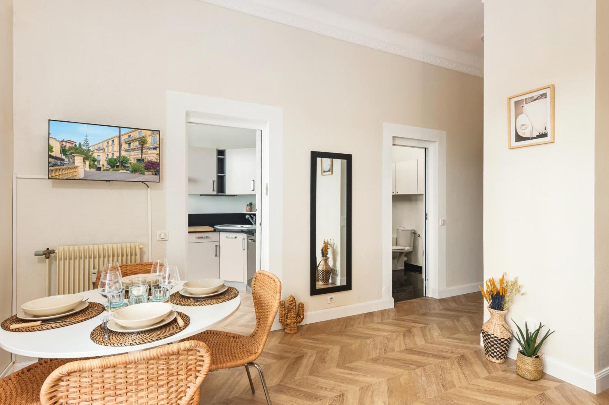 Mont Fleuri- Somptueux 2 Pieces - Parking - Apartment