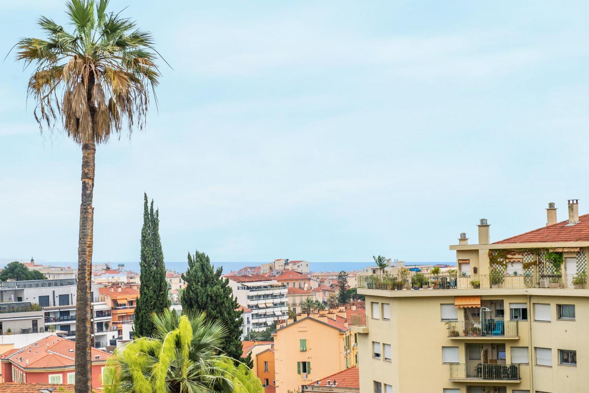 Apartment Mont Fleuri- Somptueux 2 Pieces - Parking - Menton