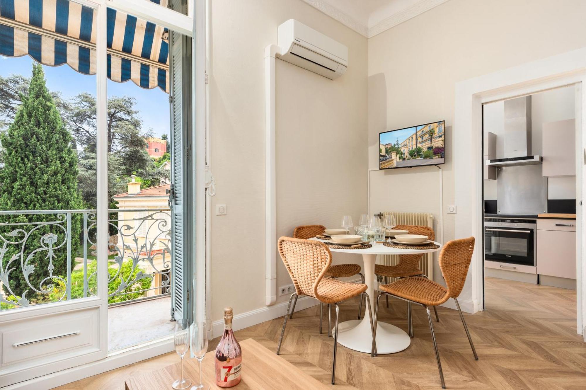 Mont Fleuri- Somptueux 2 Pieces - Parking - Apartment Menton